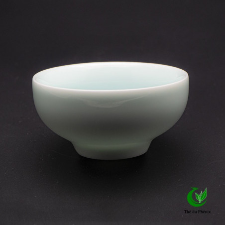 Tasse en porcelaine Céladon bleu clair